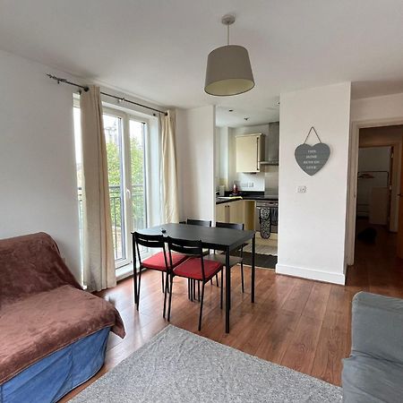 Bai Amazing 5 Sleeper Flat In London Zone 2 Apartment Екстериор снимка