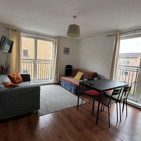 Bai Amazing 5 Sleeper Flat In London Zone 2 Apartment Екстериор снимка